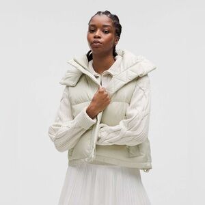 Lululemon Wunder Puff Cropped Vest in Bone